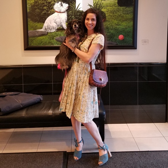 Meet your Posher, Hadiqa - Picture 2 of 11